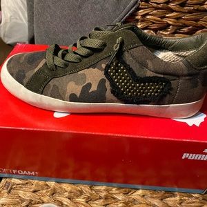 Vintage Havana Camo Sneakers